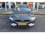 Volvo V60 B3 Automaat Inscription | Adapt. Cruise | Verw. Voorstoelen | Camera | 18" LMV | DAB | Keyless |