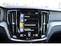 Volvo V60 B3 Automaat Inscription | Adapt. Cruise | Verw. Voorstoelen | Camera | 18" LMV | DAB | Keyless |