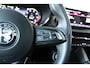 Alfa Romeo Tonale Edizione Speciale 280PK Plug-In Hybride | Panorama dak | Lederen bekleding | Stoel- & en stuurverwarming | Rondomzicht camera | Matrix LED |
