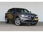 Alfa Romeo Tonale Edizione Speciale 280PK Plug-In Hybride | Panorama dak | Lederen bekleding | Stoel- & en stuurverwarming | Rondomzicht camera | Matrix LED |