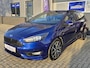 Ford Focus 1.5 EcoBoost ST-line 150pk nw. distributie!