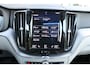 Volvo XC60 D5 Automaat AWD Inscription 2.400KG Trekgewicht | 360 Camera | Schuif/kanteldak | Head-Up | Trekhaak | DAB | BLIS |