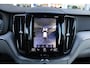 Volvo XC60 D5 Automaat AWD Inscription 2.400KG Trekgewicht | 360 Camera | Schuif/kanteldak | Head-Up | Trekhaak | DAB | BLIS |