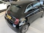 Fiat 500 RED 42 kWh Airco - Achteruitrijcamera - Apple carplay - Cruise control - Parkeersensor achter - Navigatiesysteem full map - Bluetooth - Centrale vergrendeling - Elektrische ramen voor - Keyless start -  Stuur multifunctioneel