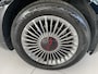 Fiat 500 RED 42 kWh Airco - Achteruitrijcamera - Apple carplay - Cruise control - Parkeersensor achter - Navigatiesysteem full map - Bluetooth - Centrale vergrendeling - Elektrische ramen voor - Keyless start -  Stuur multifunctioneel