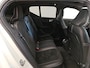 Volvo XC40 Recharge P8 408pk AWD R-Design | SOH % | Panoramadak | Leder/Alcantara | Stuur- en Stoelverwarming | Getint glas | 19"