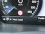 Volvo XC90 2.0 T8 Recharge AWD Inscription | Schuif-/-kanteldak | Trekhaak | Elektr. verstelbare stoelen | Harman Kardon | Extra getint glas | Adaptieve cruise control | Camera | Stoel-/Stuurverwarming | BLIS | Keyless |