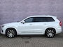 Volvo XC90 2.0 T8 Recharge AWD Inscription | Schuif-/-kanteldak | Trekhaak | Elektr. verstelbare stoelen | Harman Kardon | Extra getint glas | Adaptieve cruise control | Camera | Stoel-/Stuurverwarming | BLIS | Keyless |