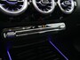 Mercedes-Benz GLA 200 AMG Line |dealer onderhouden|panoramadak|carbon interieur|Apple Carplay|trekhaak|stoelverwarming|parkeercamera|sfeerverlichting|19"|