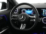 Mercedes-Benz GLA 200 AMG Line |dealer onderhouden|panoramadak|carbon interieur|Apple Carplay|trekhaak|stoelverwarming|parkeercamera|sfeerverlichting|19"|