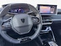 Peugeot e-2008 EV GT 54 kWh 156PK | Sfeerverlichting | Navigatie | Apple Carplay / Android Auto | Camera | Keyless | | Cruise control adaptief met Stop&Go | DAB ontvanger | Dakrails