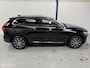 Volvo XC60 2.0 T4 Inscription PANO / LEER / NAVI