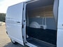 Volkswagen Transporter 2.0 TDI 102 PK / L2H1 / UNIEK 29.774 KM !! / 1e EIGENAAR / TREKHAAK / AIRCO / 3 ZITS