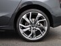 Audi A3 Sportback 40 TFSI e S edition l Demo l Cruise control l Navigatie l Stoelverwarming l Airco l Elektr. instel. bestuurd.stoel l Ledkoplampen l Apple Carplay / Android Auto l 19" lichtmetalen wielen