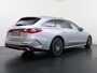 Mercedes-Benz E-klasse Estate 300 e Sport Edition | Panorama - Schuifdak | Trekhaak Wegklapbaar | MBUX Superscreen | Distronic Cruise Control | Burmester 4D Surround System | 20" Multispaaks AMG Velgen | 360° Camera | Sfeerverlichting