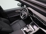 Audi Q7 60 TFSI e quattro Pro Line S Competition 490 PK l Adaptive Cruise Control l Bang & Olufsen Premium 3D l Apple Carplay / Android Auto l Glazen panoramadak l Achteruitrijcamera l Head-up display l Leder Valcona S-logo ruitpatr. l Comfortsleutel l Elektr. voorst. geheugen best. l HD-matrix + laser l Lichtpakket plus ambient light l Trekhaak l Audi drive select l Adaptive air suspension sport l Stoelverwarming voor en achter l Optiekpakket zwart l Digitale oled-achterlichten l