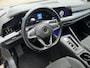 Volkswagen Golf 1.4 eHybrid 204pk Style / Digitale Cockpit Pro / Memory Seats / LED Plus / Travel Assist / Stuur + Stoelverwarming / Parkeersensoren V+A