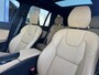 Volvo XC90 2.0 T8 Plug-in hybrid AWD Ultra Bright 455pk Luchtvering / Massage stoelen / Trekhaak