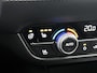 Mazda 6 2.0 SkyActiv-G 165 Luxury Automaat / Schuif/kantek dak / Leder / Stoelgeheugen / Bose sound / 360° Camera