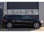 Volkswagen Passat Variant 2.0 TDI Highline 190 pk R-line camera