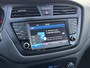 Hyundai i20 1.2 HP 84pk Premium | Trekhaak| Navi | Stoel + stuurverw. | DAB