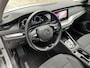 Skoda Octavia Combi 1.4 TSI iV PHEV 204PK Ambition / Parkeersensoren V+A / 18" LMV / App-Connect / LED / Draadloze Oplader / Adaptive Cruise Control