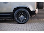 Land Rover Defender 3.0 D200 90 MHEV X-Dynamic SE | Grijs kenteken | Verstralers | 22'' Black Crow | Wrap |