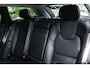 Volvo V90 T6 Automaat AWD Inscription Exclusive | Panoramisch schuif-/kantel dak | Verwarmbare  | Premium Audio by Harman Kardon | Verwarmbare voorstoelen en stuurwiel | Massagefunctie in de voerstoelen | Rondom zichtcamera | Geïntegreerde stoelverhogers | Verwarmbare voorruit | Alarmklasse 3