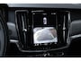 Volvo V90 T6 Automaat AWD Inscription Exclusive | Panoramisch schuif-/kantel dak | Verwarmbare  | Premium Audio by Harman Kardon | Verwarmbare voorstoelen en stuurwiel | Massagefunctie in de voerstoelen | Rondom zichtcamera | Geïntegreerde stoelverhogers | Verwarmbare voorruit | Alarmklasse 3