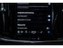 Volvo V90 T6 Automaat AWD Inscription Exclusive | Panoramisch schuif-/kantel dak | Verwarmbare  | Premium Audio by Harman Kardon | Verwarmbare voorstoelen en stuurwiel | Massagefunctie in de voerstoelen | Rondom zichtcamera | Geïntegreerde stoelverhogers | Verwarmbare voorruit | Alarmklasse 3