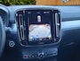 Volvo XC40 2.0 B4 Plus Dark | Trekhaak | Camera | Stuur/stoelverwarming | Harman/Kardon