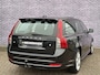 Volvo V50 2.0 R-Design |17 "R-design Velgen | Leder | bestuurders stoel met memory functie | schuif/ kantel dak | trekhaak | verwarmde voorstoelen | Climate control |