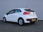 Kia Rio 1.2 CVVT ComfortPlusLine Navigator | Camera | Airco | 15" LM | All season banden | Cruise | Navi |