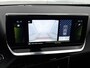 Peugeot 2008 1.2 Allure 100pk | Navigatie | Climate Control | Adaptieve Cruise Control | Camera | LED | 17"LMV | Apple Carplay/Android Auto |
