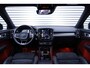 Volvo XC40 2.0 T4 R-Design | Pano | Trekhaak | Memory | H&K | Camera | ACC |