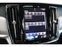 Volvo V90 T4 190PK Business Sport | Panoramadak | HK Audio | Trekhaak | 19'' LM | Geheugen | HUD