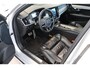 Volvo V90 T4 190PK Business Sport | Panoramadak | HK Audio | Trekhaak | 19'' LM | Geheugen | HUD
