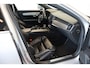 Volvo V90 T4 190PK Business Sport | Panoramadak | HK Audio | Trekhaak | 19'' LM | Geheugen | HUD