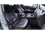 Toyota RAV4 2.5 Hybrid Business Intro 1e eigenaar NAP distronic cruise controle DAB Navi Camera 18-inch lmv private-glas climate-controle lane-assist stoelverwarming lederen bekleding electrische achterklep led-verlichting stuurbediening