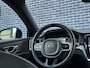 Volvo V60 2.0 T6 Recharge AWD R-Design | trekhaak | Adaptieve cruise controle | Long Range | Panorama Schuifdak | Harman/Kardon | Sportstoelen | Memory | Stuur + Stoel verwarming | Keyless |