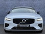 Volvo V60 2.0 T6 Recharge AWD R-Design | trekhaak | Adaptieve cruise controle | Long Range | Panorama Schuifdak | Harman/Kardon | Sportstoelen | Memory | Stuur + Stoel verwarming | Keyless |