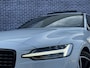 Volvo V60 2.0 T6 Recharge AWD R-Design | trekhaak | Adaptieve cruise controle | Long Range | Panorama Schuifdak | Harman/Kardon | Sportstoelen | Memory | Stuur + Stoel verwarming | Keyless |