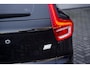 Volvo XC40 T4 Plug-in Hybride Core Bright 211pk | Trekhaak elektrisch uitklapbaar | Extra Getint Glas | Parkeercamera Achter | Parkeersensoren V+A |