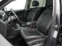 Volkswagen Tiguan 2.0 TSI 4Motion Highline Business R | Automaat | Apple/Android Play | Adaptive Cruise | LED | Leder | PDC V+A | Keyless | Memory Stoelen | Panorama Dak | Head-Up | Optie-pakket | Leder-pakket |