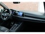 Volkswagen Golf 1.5 eTSI R-Line 130PK |PANO-DAK|STUUR-STOELVERWARMING|17-INCH|