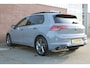 Volkswagen Golf 1.5 eTSI R-Line 130PK |PANO-DAK|STUUR-STOELVERWARMING|17-INCH|