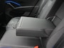 Volkswagen Tiguan 1.5 eTSI R-Line Edition Panoramadak - 20 inch - Stoel/stuur verwarming - Led verlichting