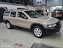 Volvo XC70 2.5 T/Cruise/Stoelverwarming/Trekhaak/Rijklaar!
