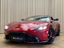 Aston Martin V8 Vantage 4.0 / 7-Speed Manual / 510 PK / Keramisch / Full Carbon / Hyper Red