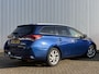 Toyota Auris Touring Sports 1.8 Hybrid Lease Pro NL Auto Panorama Trekhaak Stoel Verwarming Cruise PDC
